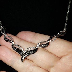 NEW! Estate Sale Black & White Diamonds Sterling Silver 925 Evening Necklace